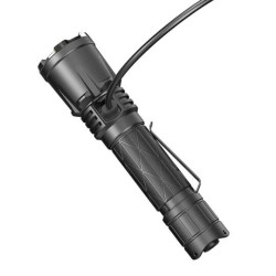 Klarus XT21X Pro – 4400 lumens, USB-C, longue portée, puissance extrême pour missions tactiques.
