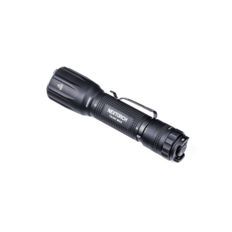 Lampe tactique Nextorch TA30C MAX – 3000 lumens, corps texturé, recharge USB-C, bague brise-vitre intégrée. Lampe tactique Nextorch TA30C MAX – 3000 lumens, corps texturé, recharge USB-C, bague brise-vitre intégrée.