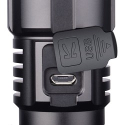 La lampe tactique Klarus XT11S rechargeable, 1100 lumens