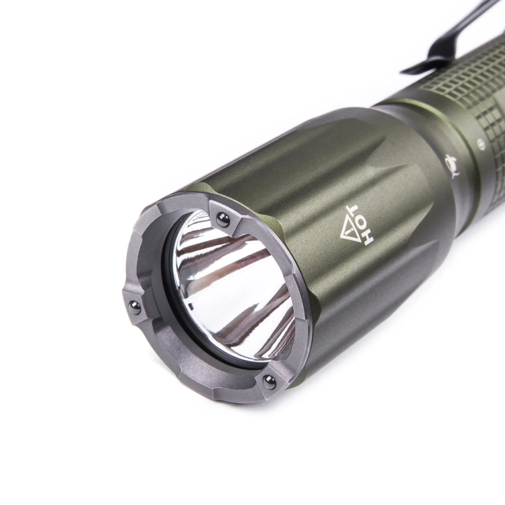 Tête et lentille de la lampe NEXTORCH TA30C – détail