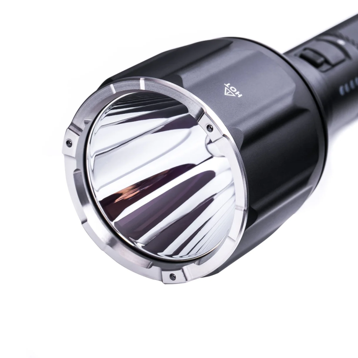Réflecteur et tête de la lampe NEXTORCH P82C – détail