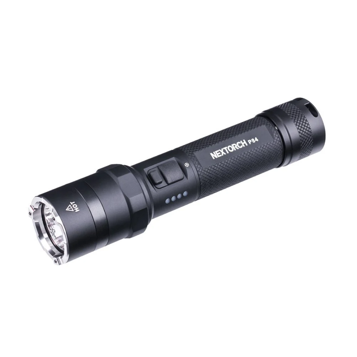 Lampe rechargeable NEXTORCH P84B – vue de trois quarts